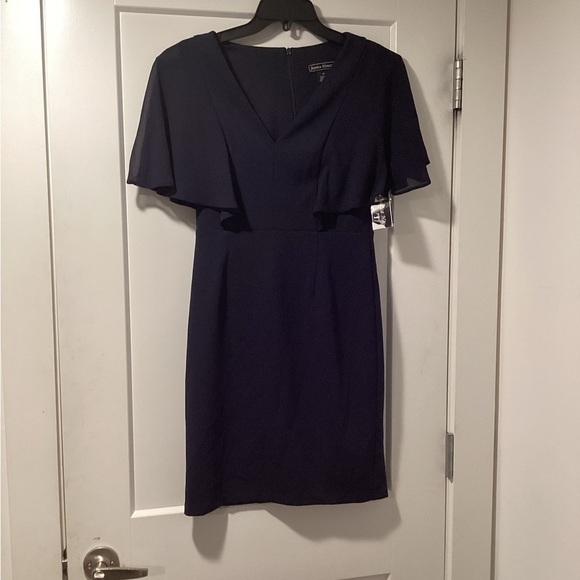 Nwt Jessica Howard Size 6P Flutter-Sleeve V-Neck Sheath Dress - Picture 3 of 7